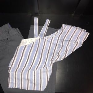 Ruffle Shoulder Brunch Crop Top